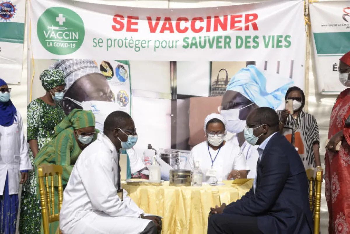 Covid-19  : vers une obligation vaccinale pour les enseignants et apprenants ?
