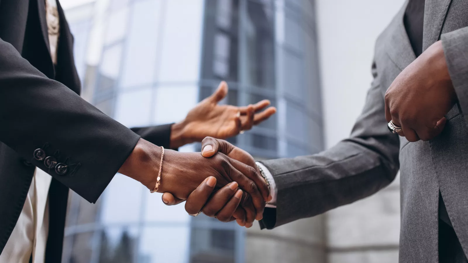 Recrutement : ALIMA recherche un(e) Adjoint(e) au Directeur des Opérations