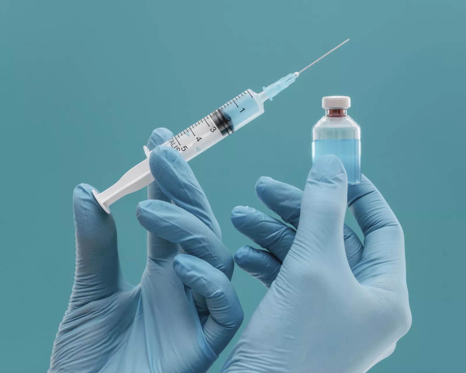 Ebola en RDC : le vaccin Ervebo testé pour la première fois contre la souche Bundibugyo